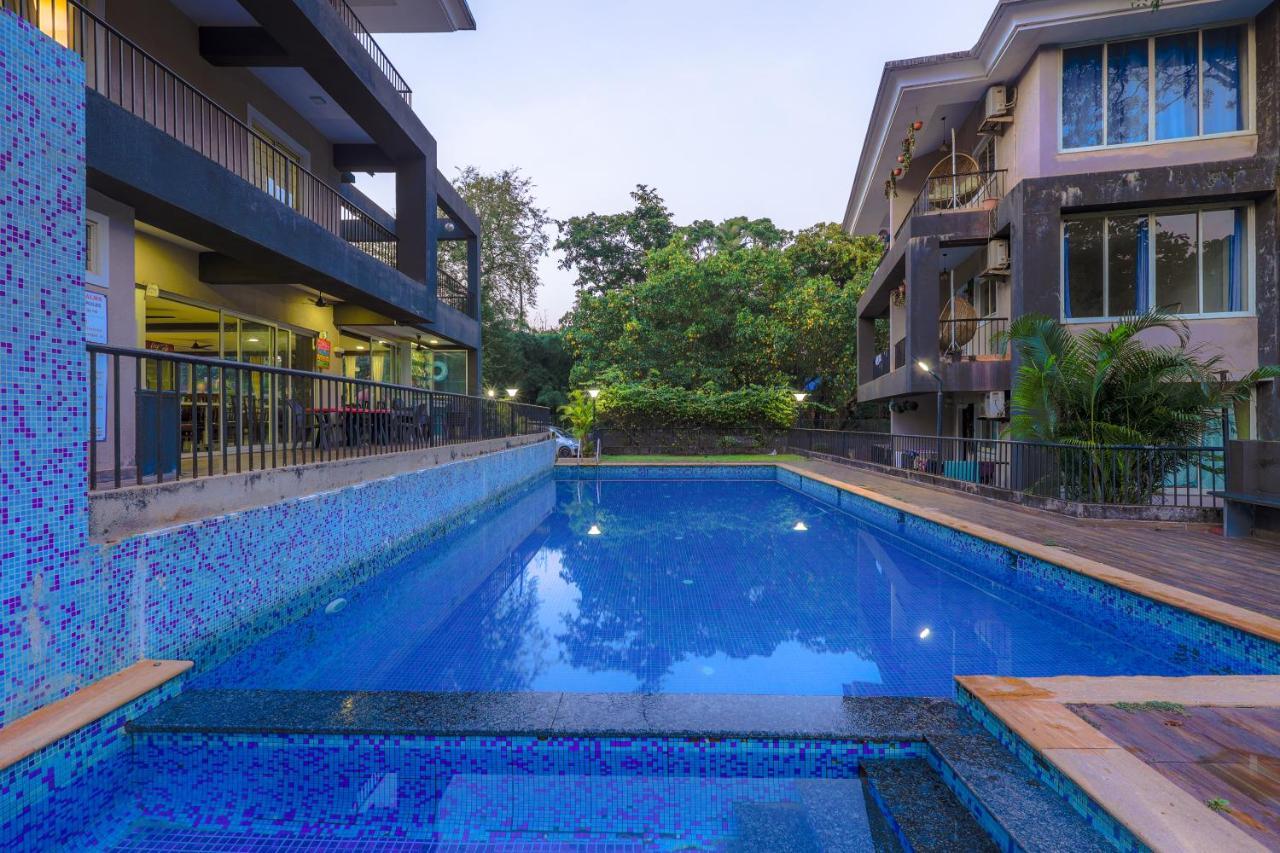 SPARKLING APARTMENT NEAR BEACH POOL & BAR 2bhkX2 Vagator Ngoại thất bức ảnh