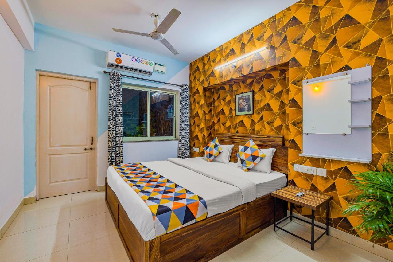 SPARKLING APARTMENT NEAR BEACH POOL & BAR 2bhkX2 Vagator Ngoại thất bức ảnh