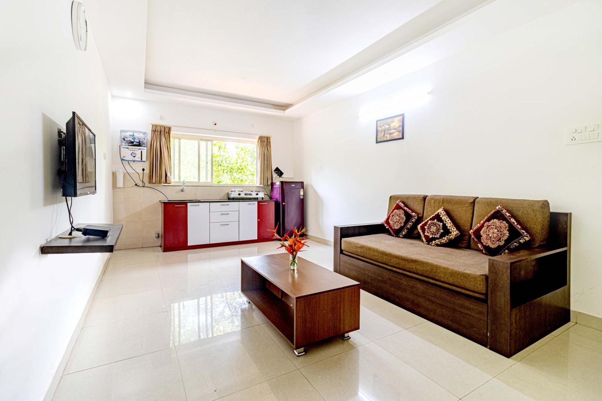 SPARKLING APARTMENT NEAR BEACH POOL & BAR 2bhkX2 Vagator Phòng bức ảnh
