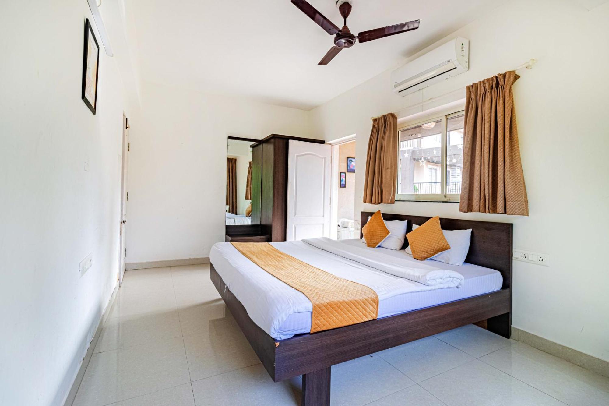 SPARKLING APARTMENT NEAR BEACH POOL & BAR 2bhkX2 Vagator Ngoại thất bức ảnh