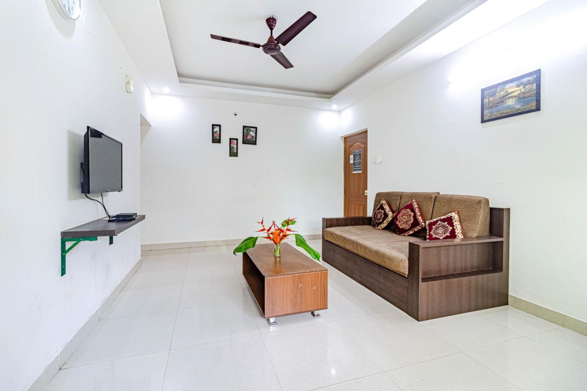 SPARKLING APARTMENT NEAR BEACH POOL & BAR 2bhkX2 Vagator Ngoại thất bức ảnh