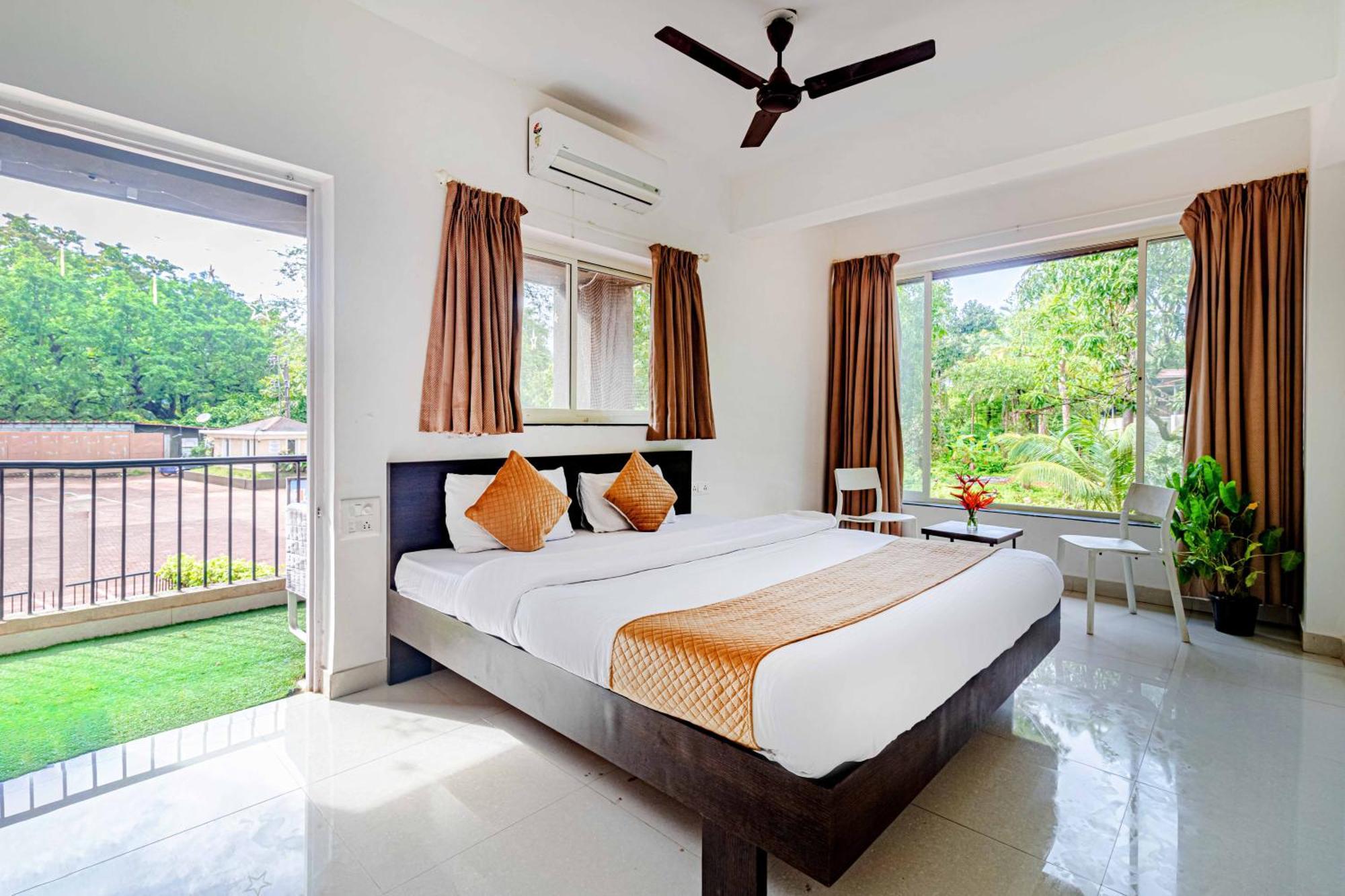 SPARKLING APARTMENT NEAR BEACH POOL & BAR 2bhkX2 Vagator Ngoại thất bức ảnh
