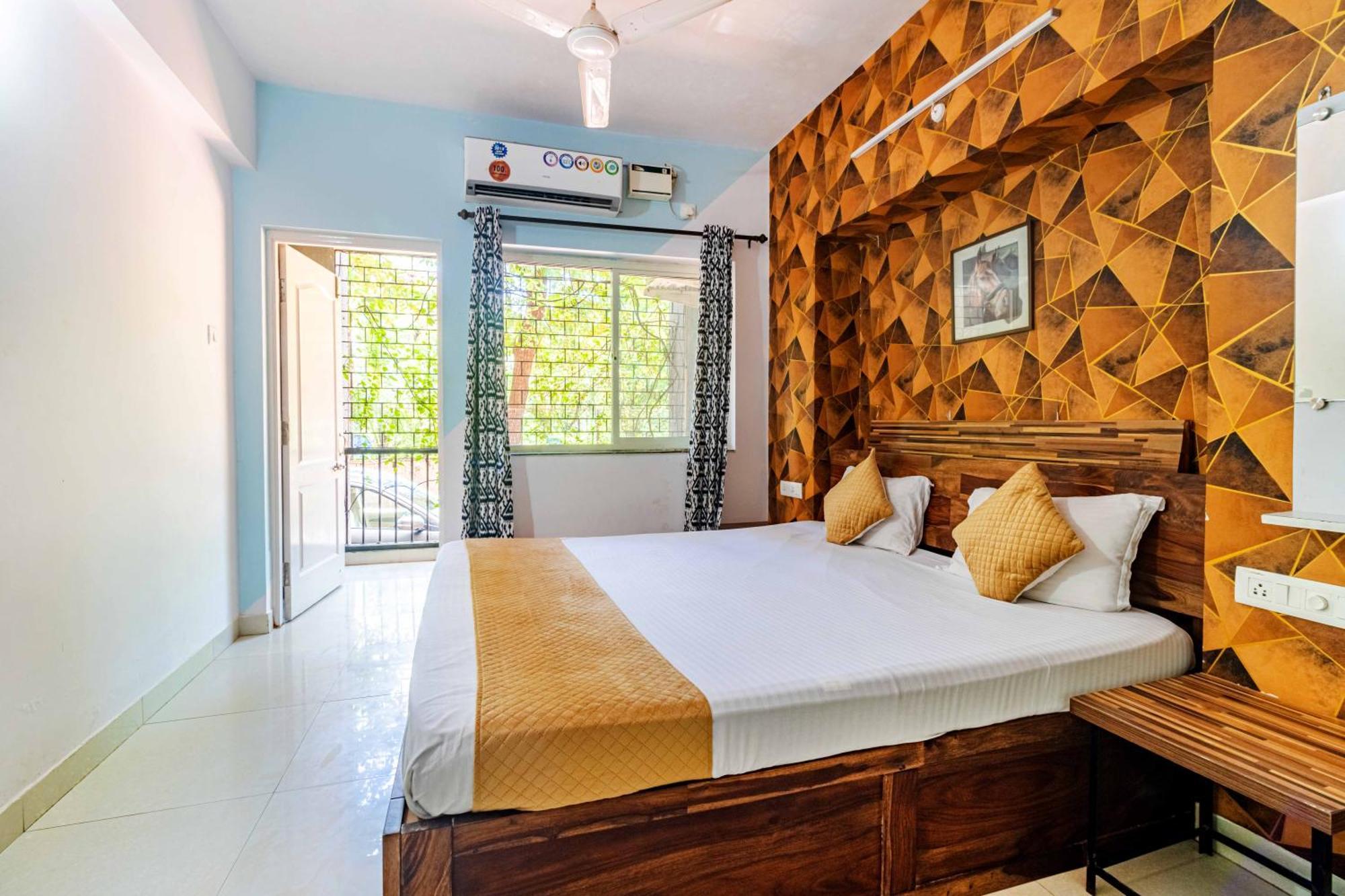 SPARKLING APARTMENT NEAR BEACH POOL & BAR 2bhkX2 Vagator Phòng bức ảnh