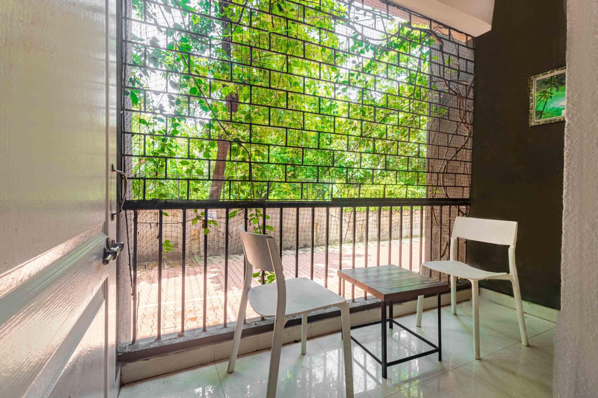 SPARKLING APARTMENT NEAR BEACH POOL & BAR 2bhkX2 Vagator Ngoại thất bức ảnh