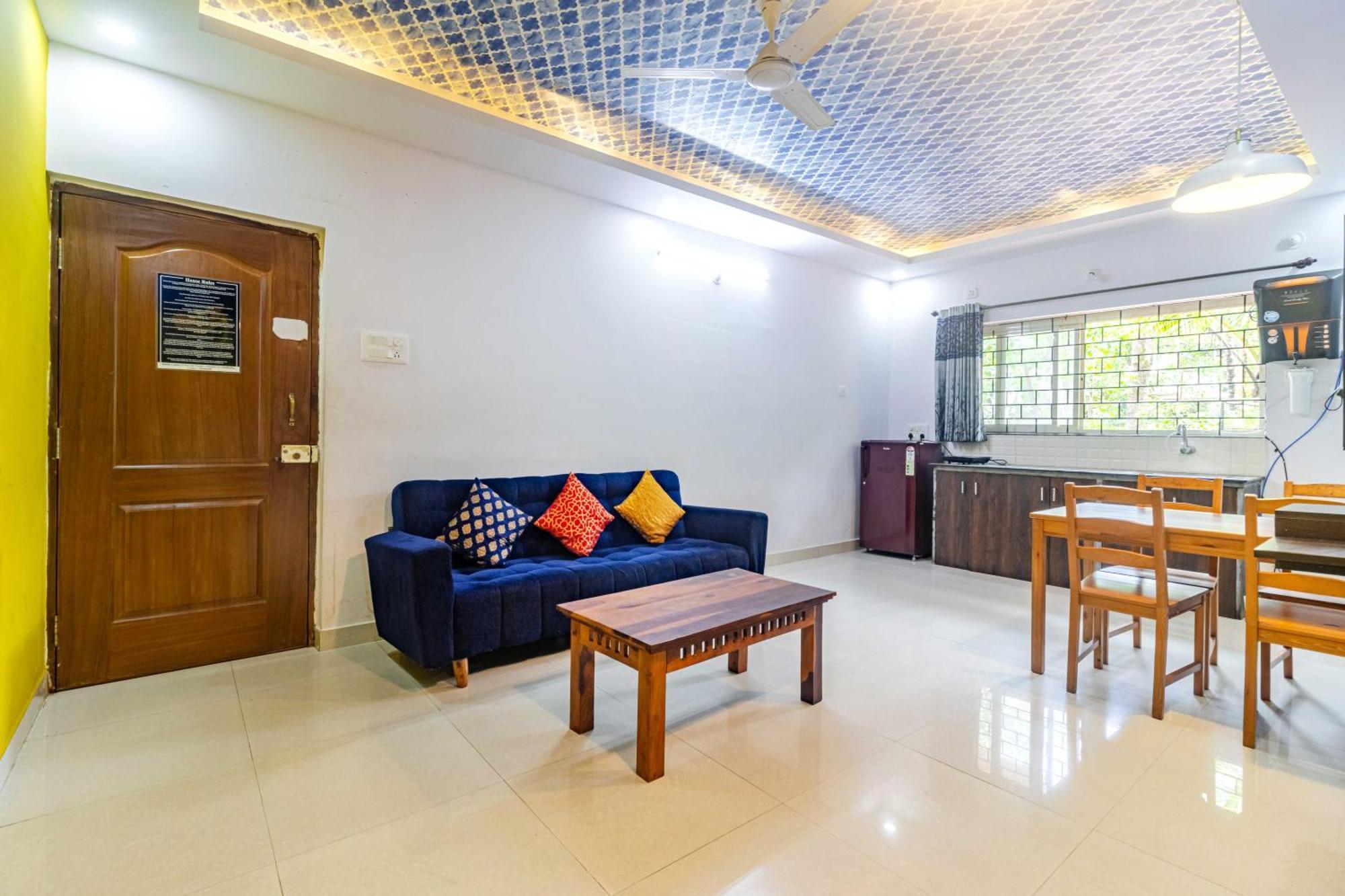 SPARKLING APARTMENT NEAR BEACH POOL & BAR 2bhkX2 Vagator Ngoại thất bức ảnh