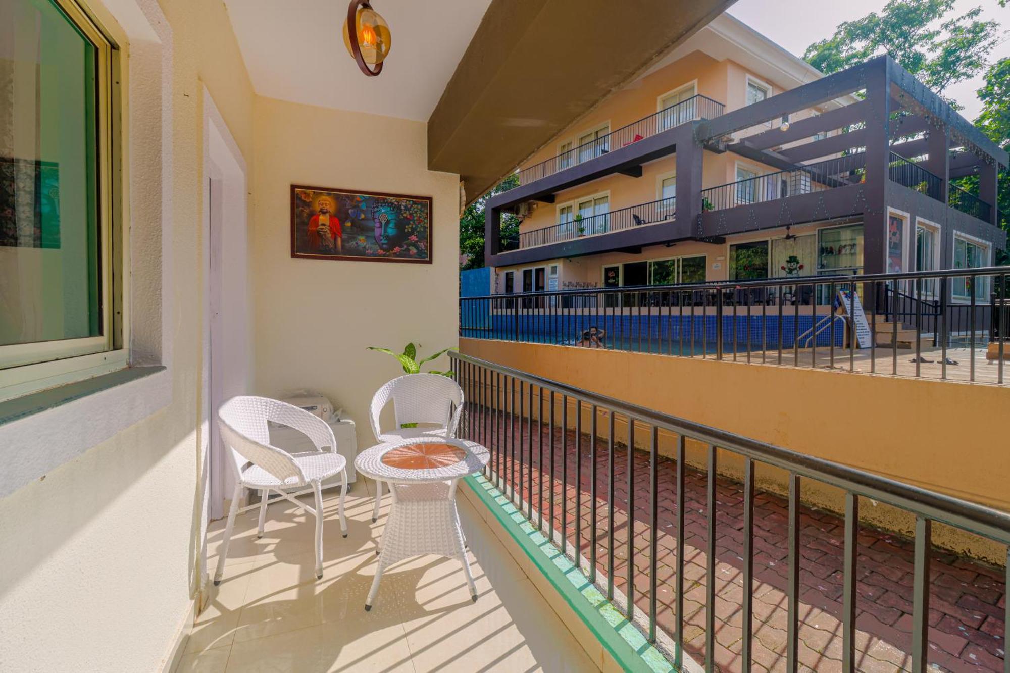SPARKLING APARTMENT NEAR BEACH POOL & BAR 2bhkX2 Vagator Ngoại thất bức ảnh